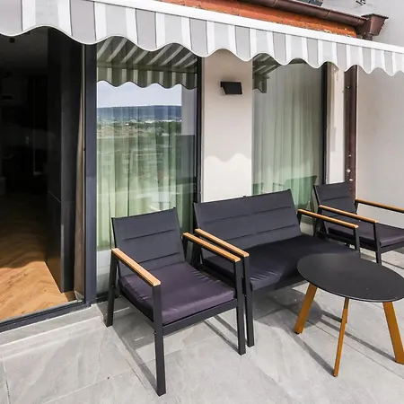 Plaza 3* Варна