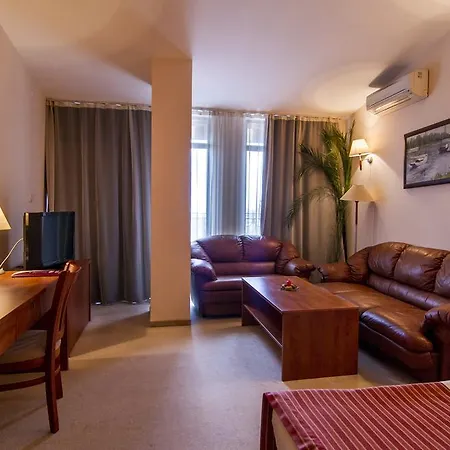 Szálloda Plaza 3*