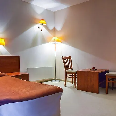 Plaza 3* Várna
