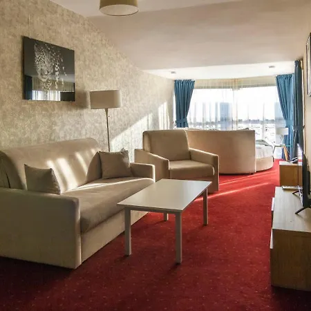 Szálloda Plaza 3*