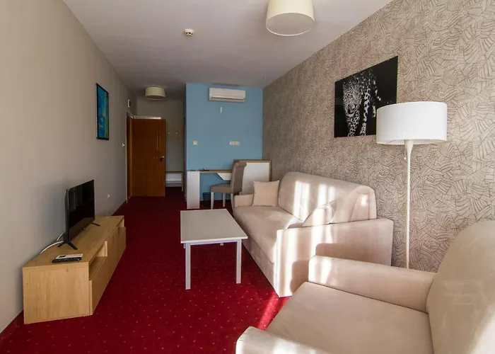 プラザ ホテル ヴァルナ